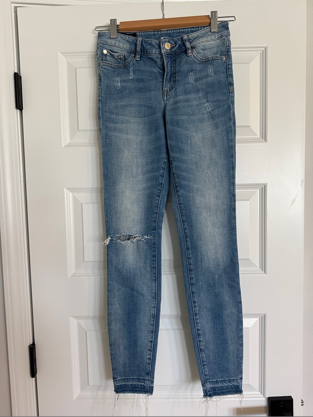 A/X Armani Exchange Light Blue Skinny Jeans with Distressed Knee
